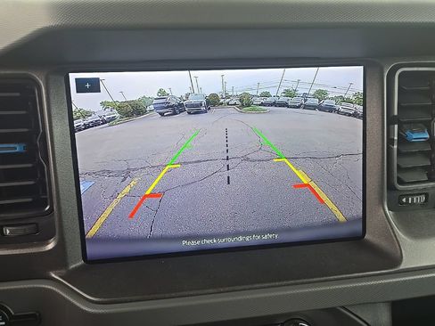 Used 2024 Ford Bronco Black Diamond AWD/4WD image 11