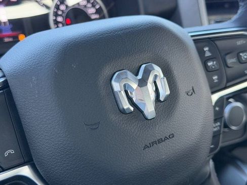 New 2026 RAM 1500 Big Horn AWD/4WD image 34