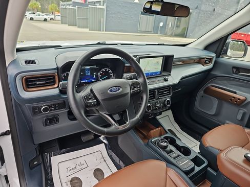 Used 2024 Ford Maverick Lariat w/ 4K Tow Package image 17