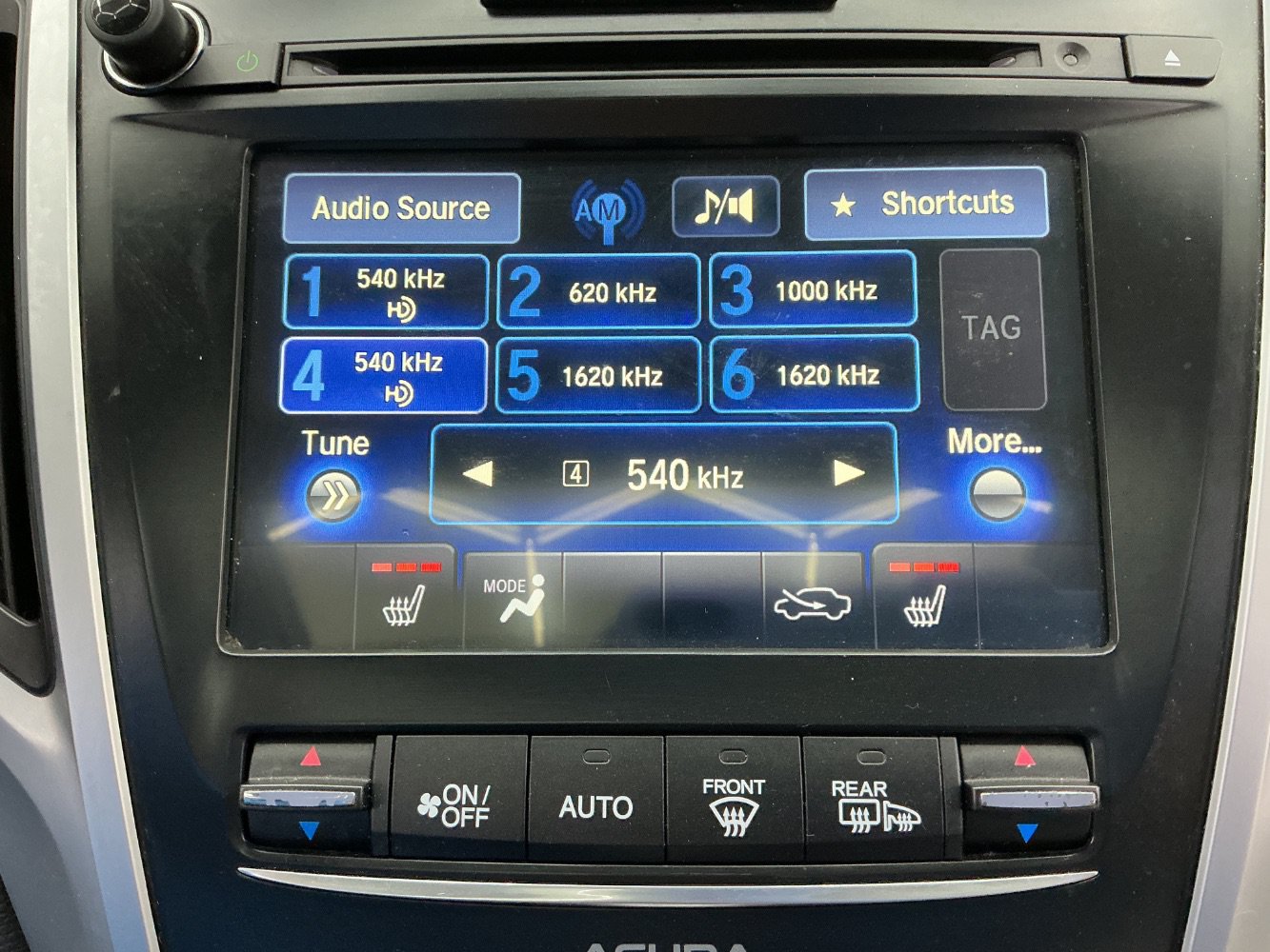 Used 2016 Acura TLX w/ Technology Package FWD image 36