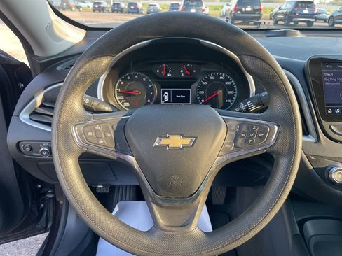 Used 2021 Chevrolet Malibu LS w/ LPO, Convenience Package 1 image 21