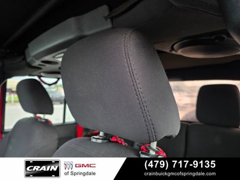 Used 2014 Jeep Wrangler Unlimited Sport w/ Quick Order Package 24S AWD/4WD image 21