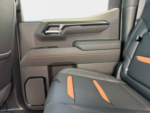 New 2026 GMC Sierra 1500 AT4 w/ AT4 Premium Package AWD/4WD image 14