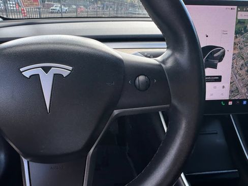Used 2019 Tesla Model 3 RWD image 28
