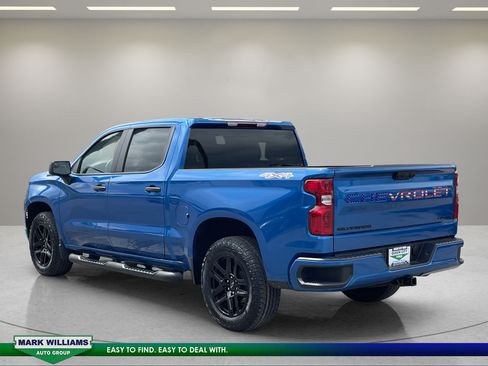 Used 2023 Chevrolet Silverado 1500 Custom w/ LPO, Dark Essentials Package AWD/4WD image 6