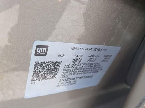 Used 2022 Chevrolet Malibu LT FWD image 33