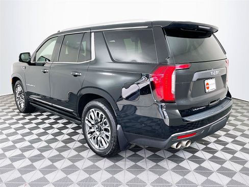 Used 2024 GMC Yukon Denali Ultimate AWD/4WD image 6