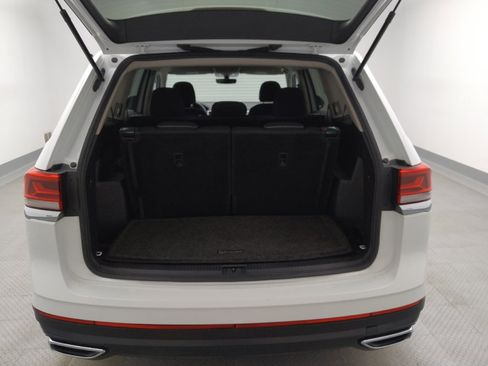 Used 2021 Volkswagen Atlas S image 29