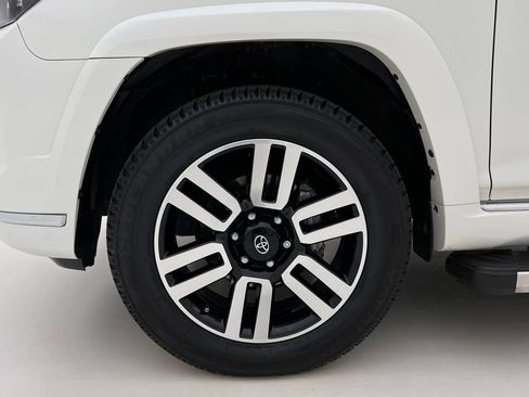 Used 2023 Toyota 4Runner Limited image 27