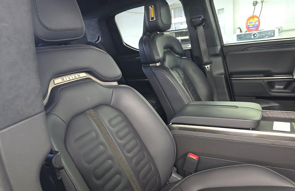 Used 2023 Rivian R1T Adventure Dual AWD/4WD image 7