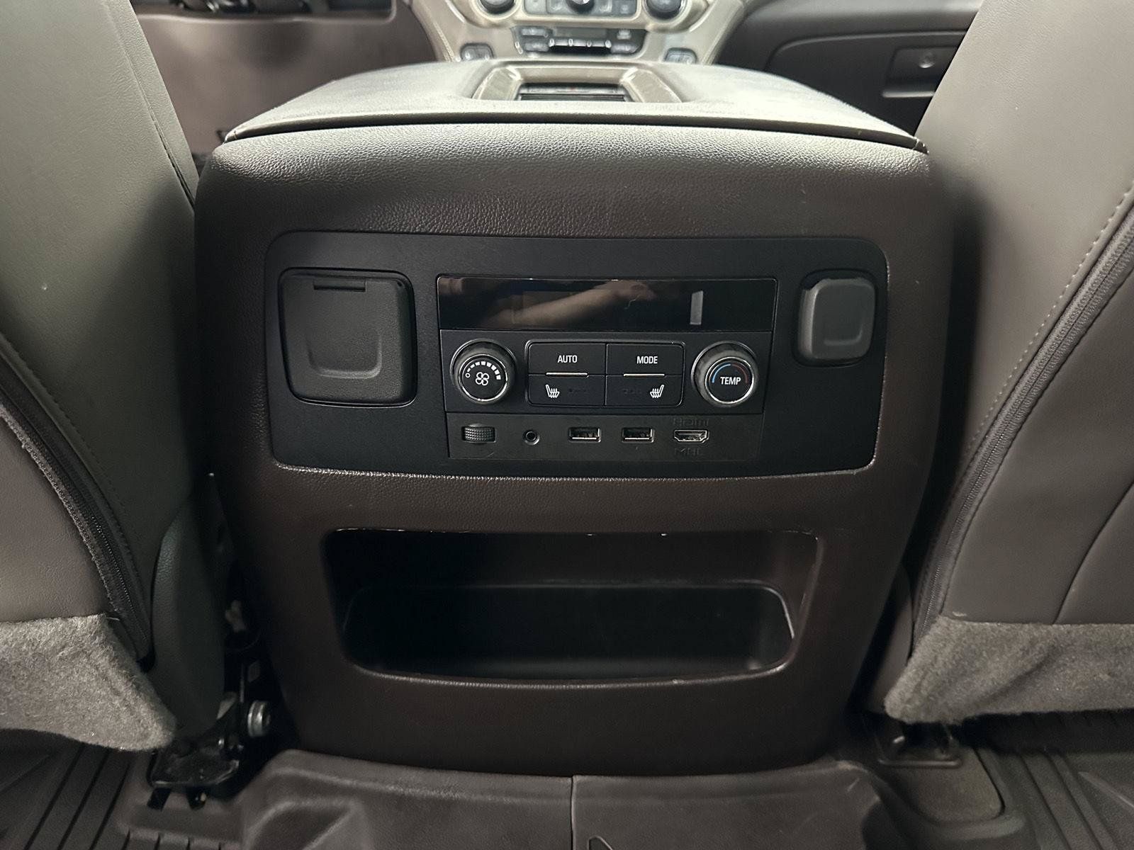 Used 2019 GMC Yukon Denali w/ Open Road Package AWD/4WD image 21