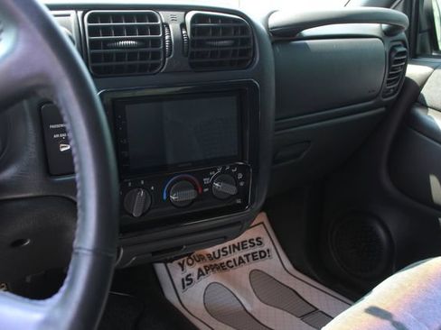Used 2000 Chevrolet S10 Pickup Xtreme w/ Preferred Equipment Group RWD image 18