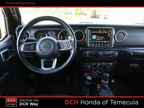 Used 2021 Jeep Wrangler Unlimited Rubicon w/ Cold Weather Group image 8