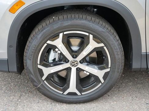 New 2025 Volkswagen Tiguan SE AWD/4WD image 5
