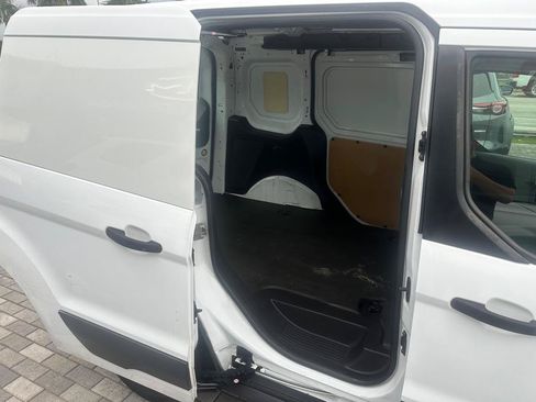 Used 2016 Ford Transit Connect XL FWD image 8