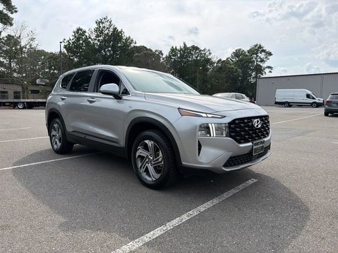 Used 2023 Hyundai Santa Fe SE AWD/4WD image 6