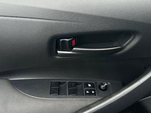 Used 2023 Toyota Corolla LE image 13