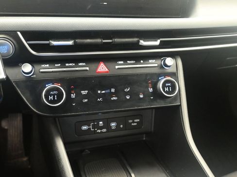 Certified 2024 Hyundai Sonata SEL image 18