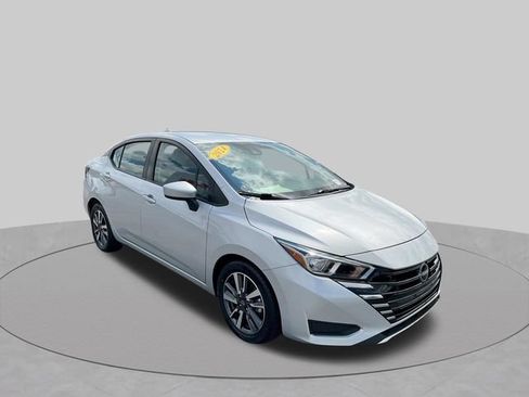 Certified 2024 Nissan Versa SV FWD image 5