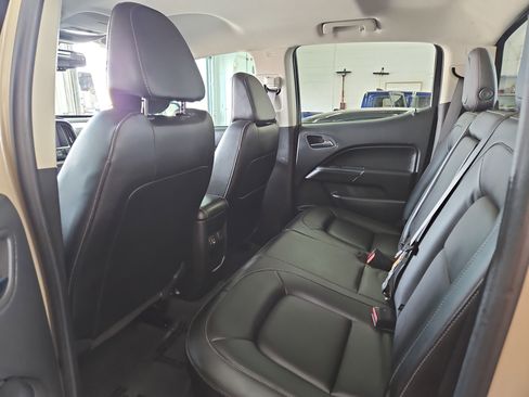 Used 2022 Chevrolet Colorado ZR2 w/ Colorado ZR2 Bison Edition image 11