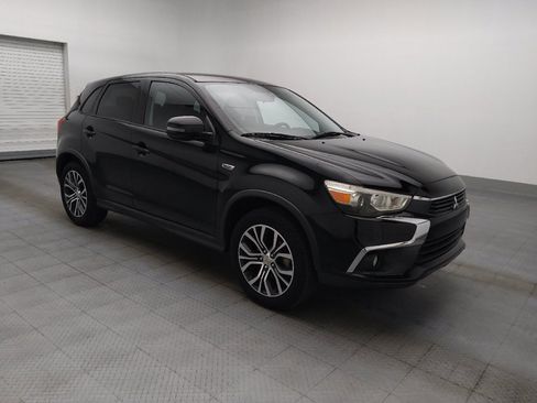 Used 2017 Mitsubishi Outlander Sport SE FWD image 11