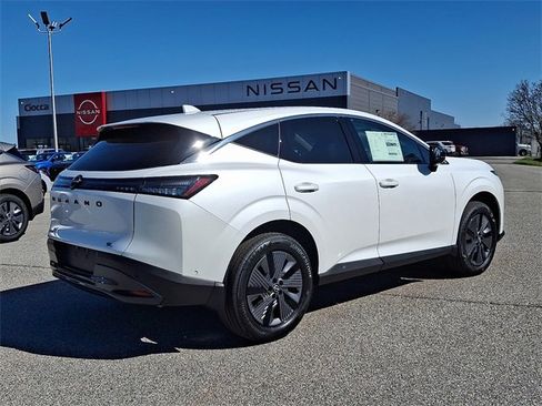New 2025 Nissan Murano SL image 6
