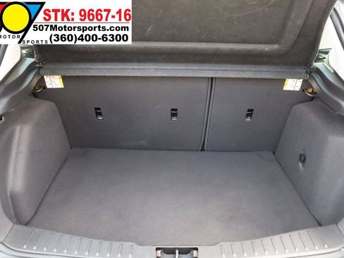 Used 2012 Ford Focus SE FWD image 16