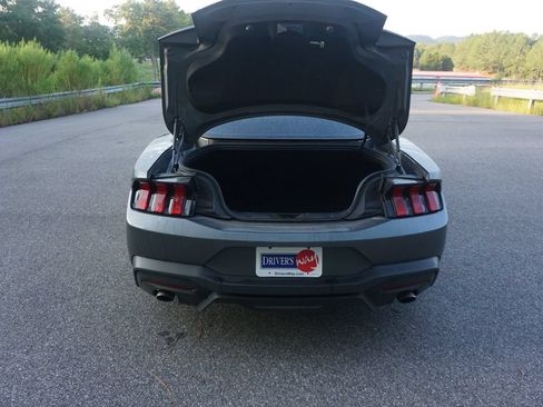 Used 2026 Ford Mustang Premium RWD image 13