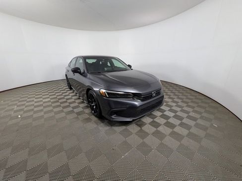 Used 2022 Honda Civic Sport image 7