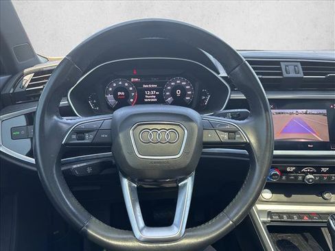 Used 2020 Audi Q3 2.0T Premium Plus w/ Premium Plus Package image 25