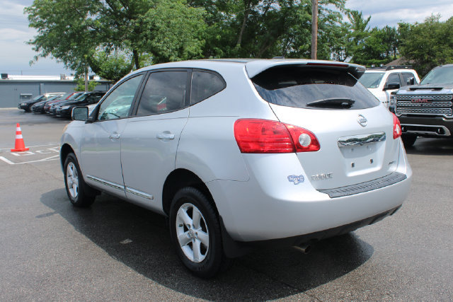Used 2013 Nissan Rogue S w/ Special Edition Pkg FWD image 36