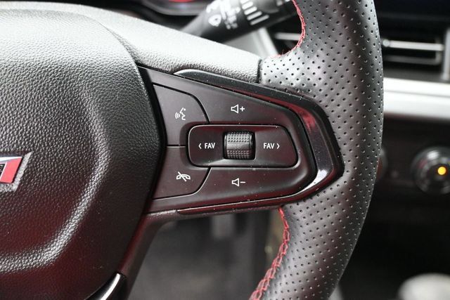 Used 2024 Chevrolet Trax RS w/ Driver Confidence Package FWD image 26
