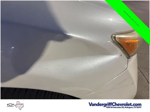Used 2013 Toyota Venza XLE FWD image 3