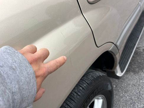 Used 2006 Toyota Land Cruiser image 72