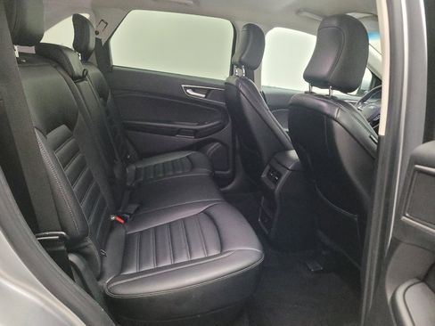 Used 2022 Ford Edge SEL AWD/4WD image 19