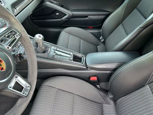 Certified 2021 Porsche 718 Cayman image 17