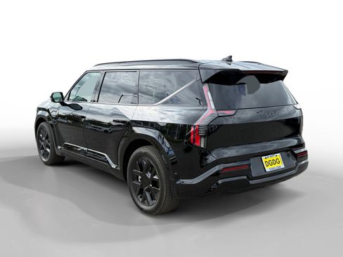 New 2026 Kia EV9 Land w/ Nightfall Edition Package image 3