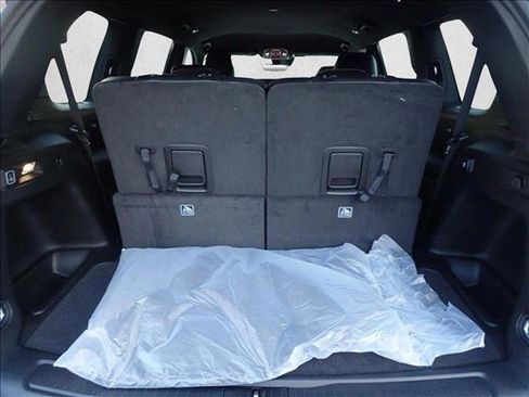 New 2025 Jeep Grand Cherokee L Limited w/ Black Appearance Package image 8