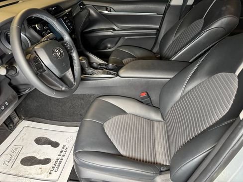 Used 2020 Toyota Camry SE AWD/4WD image 20