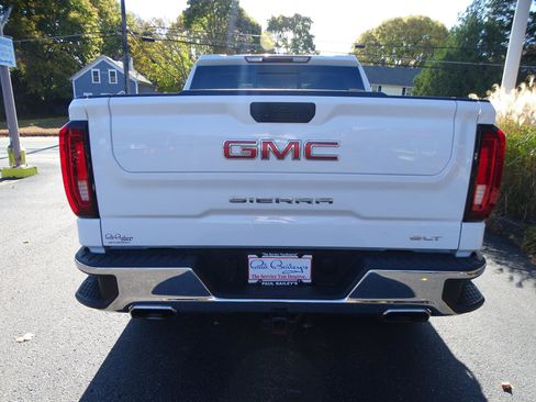 Used 2021 GMC Sierra 1500 SLT w/ SLT Convenience Package image 5