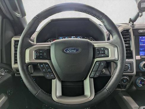 Used 2020 Ford F150 Lariat w/ Equipment Group 502A Luxury AWD/4WD image 10