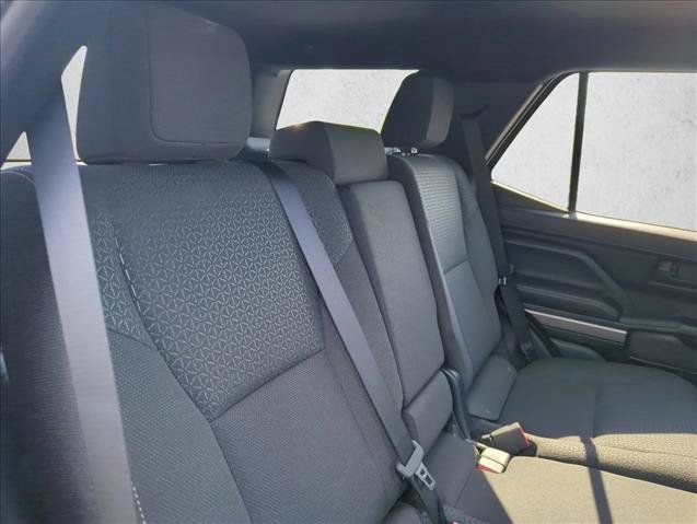 Certified 2025 Toyota 4Runner SR5 AWD/4WD image 28
