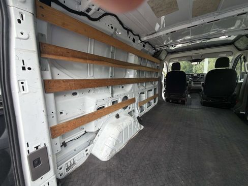 Used 2020 Ford Transit 250 Low Roof w/ Exterior Upgrade Package RWD image 25