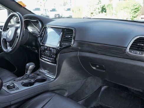Used 2019 Jeep Grand Cherokee Limited X image 37