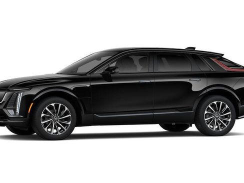 New 2027 Cadillac Lyriq Sport w/ LPO, Floor Liner Package AWD/4WD image 28