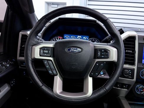 Used 2020 Ford F250 Lariat image 26