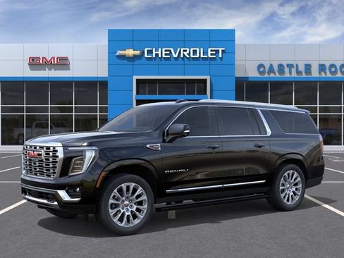 New 2026 GMC Yukon XL Denali w/ Denali Reserve Package AWD/4WD image 3
