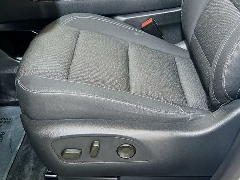 Used 2024 Chevrolet Traverse LT w/ LPO, Floor Liner Package FWD image 16