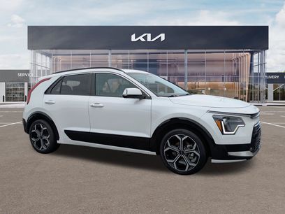 Certified 2023 Kia Niro EX Touring