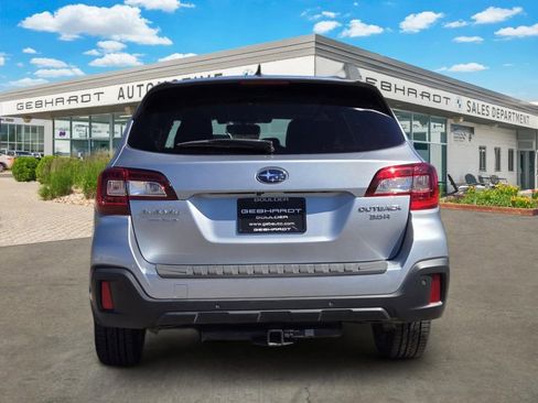 Used 2018 Subaru Outback 3.6R Limited image 6